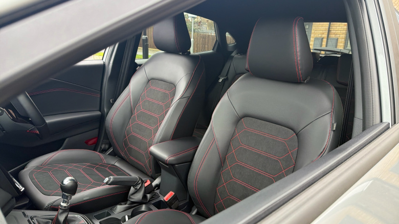 Ford Puma 1.0 EcoBoost Hybrid mHEV ST-Line X 5dr Petrol Hatchback